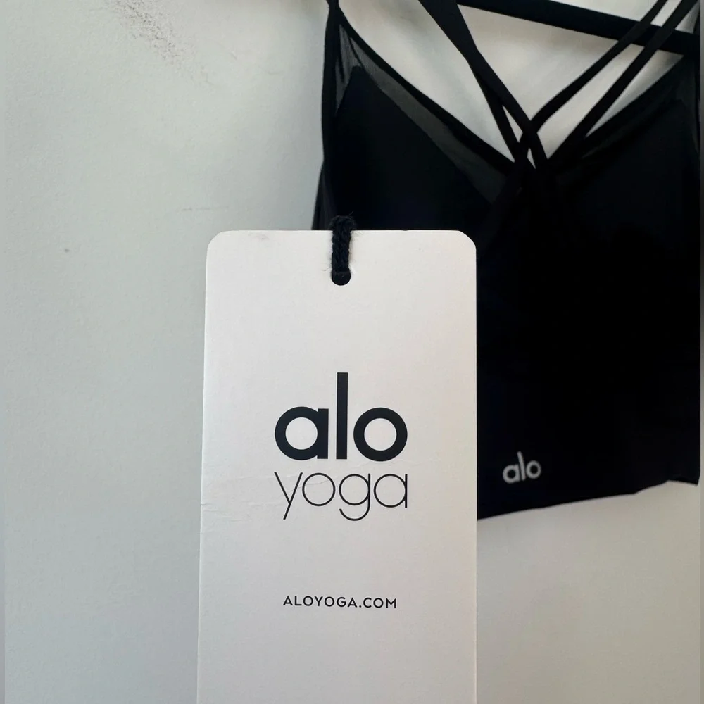Alo Yoga Sneak Long Bra in Black - Size S - Picture 13 of 14